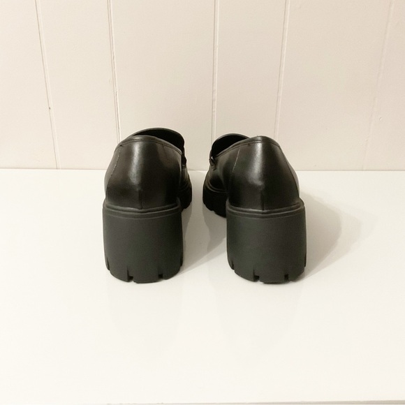 Torrid 9.5WW Chunky Black Slip On Shoes Heels Oxford’s - Picture 5 of 8